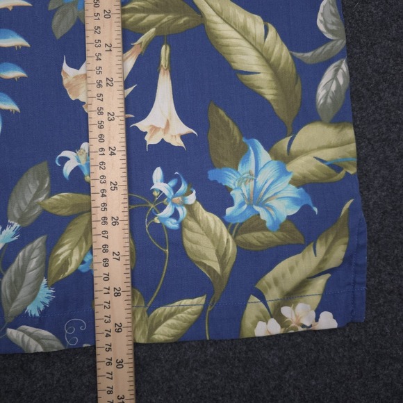 Tommy Bahama Men's Medium Silk Blend Blue Floral Short Sleeve Button Front Shirt - Picture 4 of 8